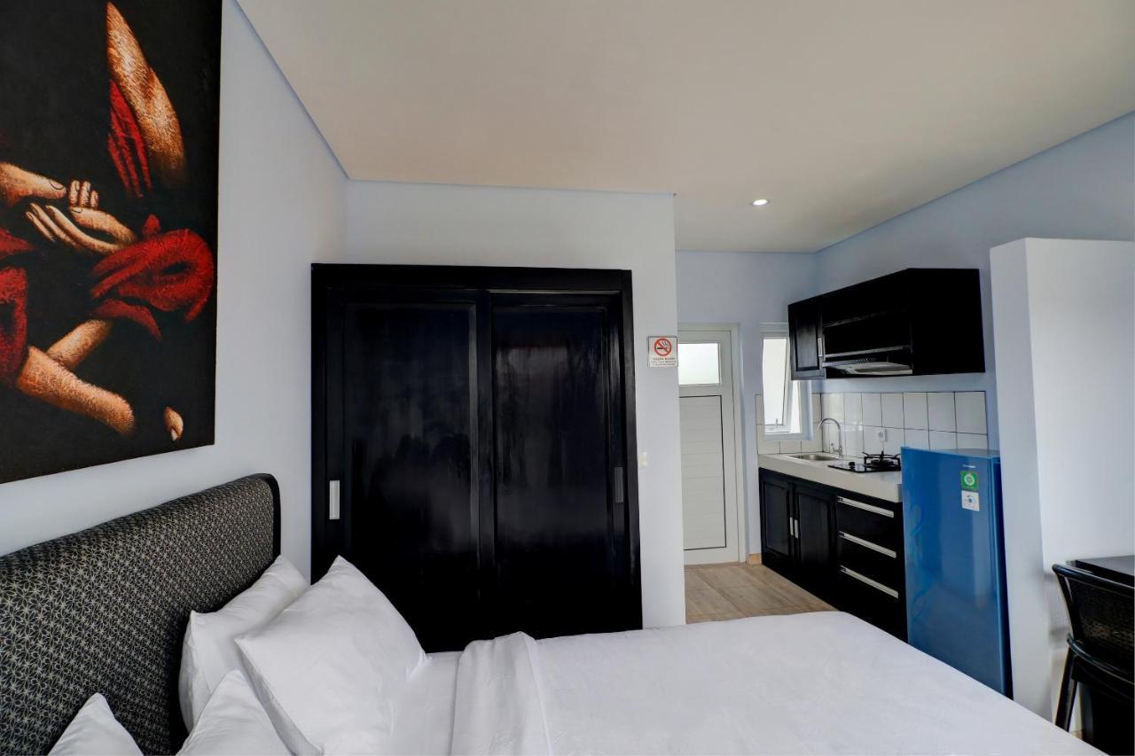 Oyo Life 92854 The Danari House Ξενοδοχείο Σεμινιάκ Εξωτερικό φωτογραφία